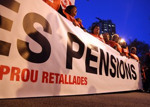 Manifestació de pensionistes en protesta contra la pèrdua de poder adquisitiu. Font: Un altre Sant Cugat-Plataforma ciutadana per a Sant Cugat